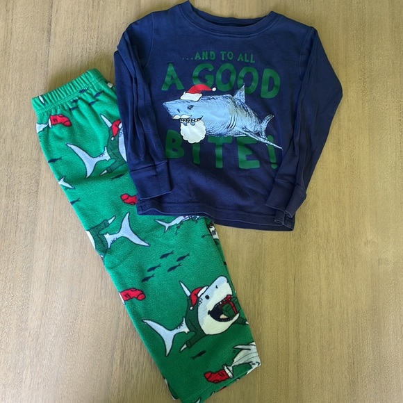 Carter's Pajamas Set - 2pc Bundle 3T - Picture 12 of 13